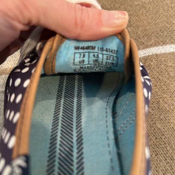 ⭐️Blue + White Polka Dot Keds - Sz 7 - Picture 5 of 5